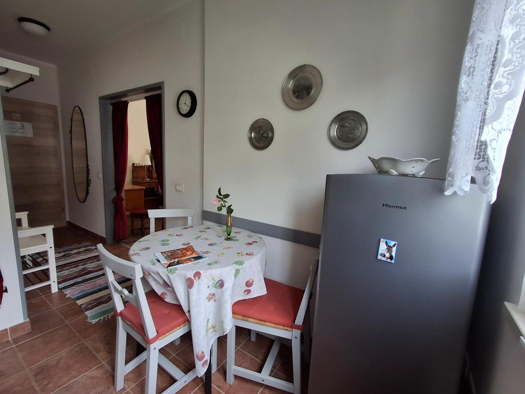 Apartments Orange لوفغان الغرفة الصورة