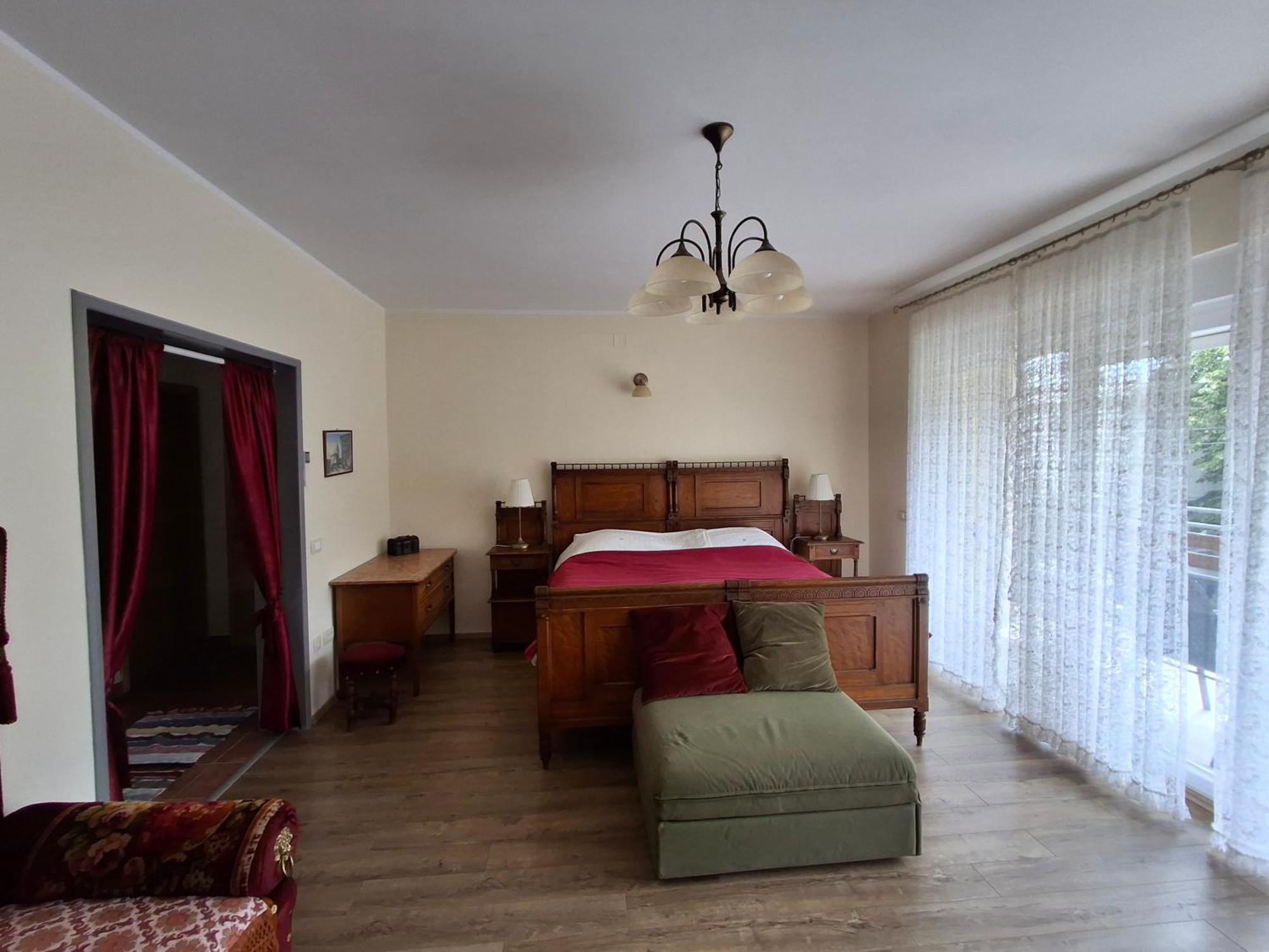 Apartments Orange لوفغان الغرفة الصورة